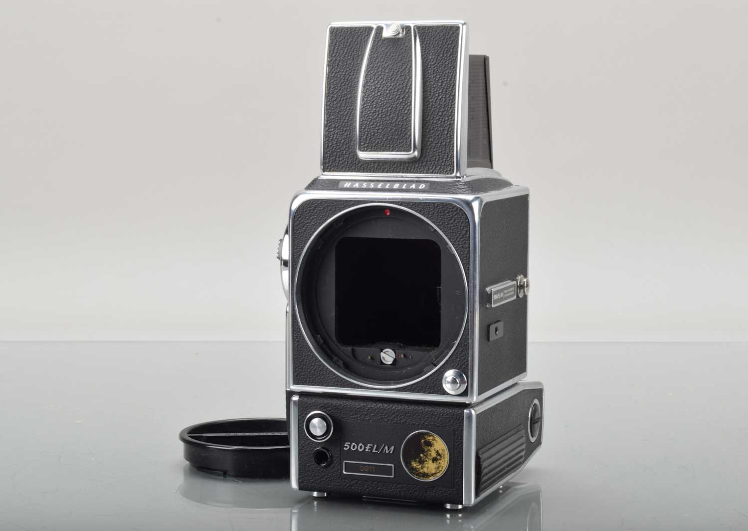 Lot 214 - A Hasselblad 500EL/M 10 Years On The Moon Camera Body