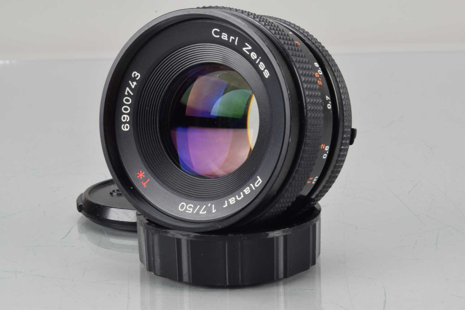 Lot 278 - A Carl Zeiss T* 50mm f/1.7 Planar Lens