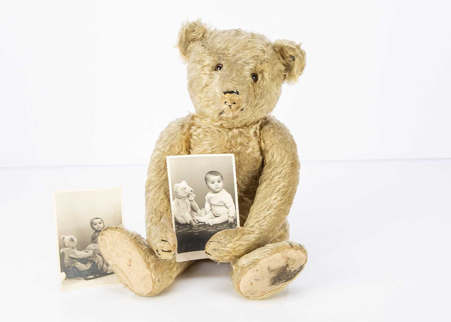 Lot 618 - A 1930s Steiff Teddy Bear with family provenance including escaping during WW2 from Austria and photographs