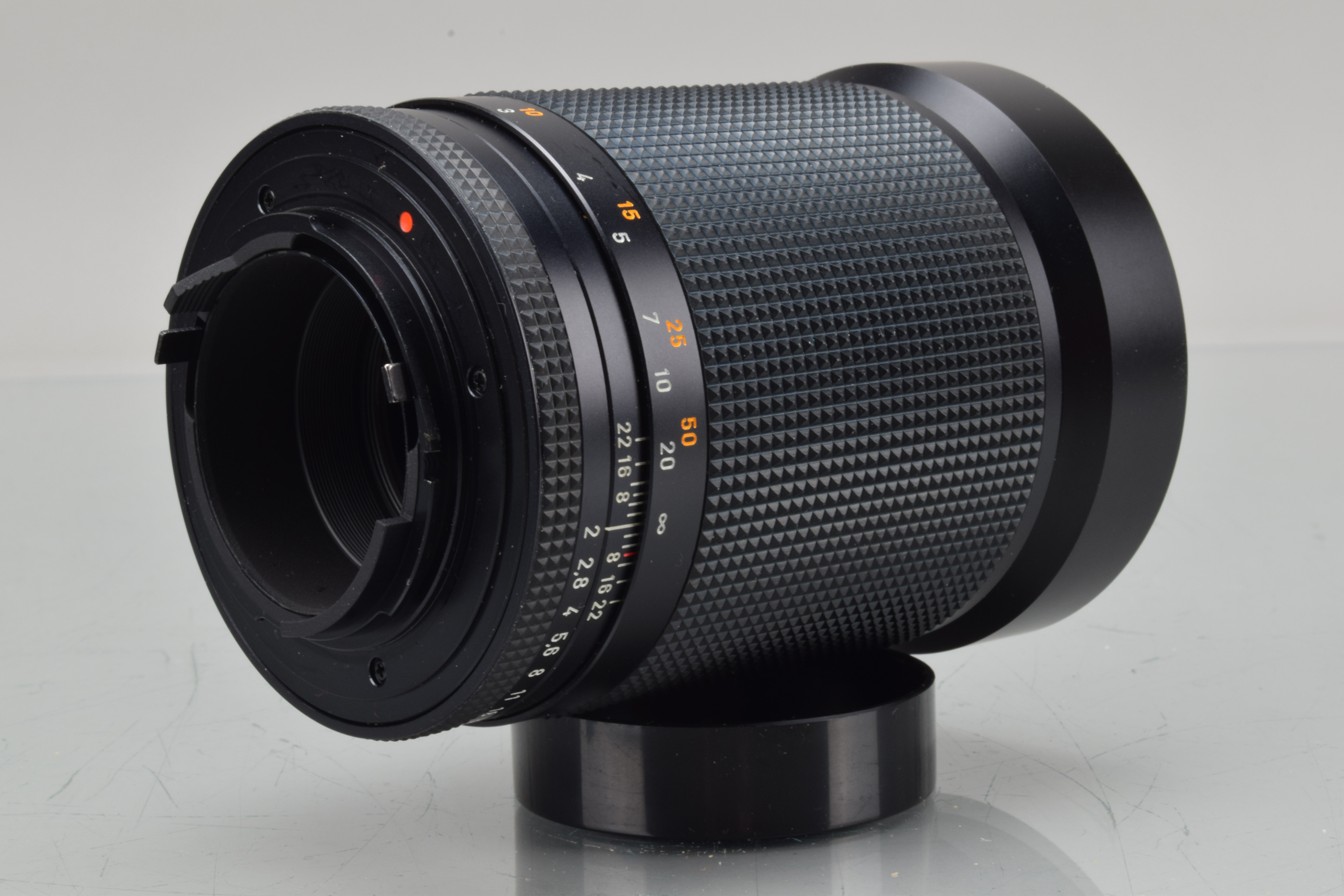 Lot 299 - A Contax Carl Zeiss T* 135mm f/2 Planar Lens,