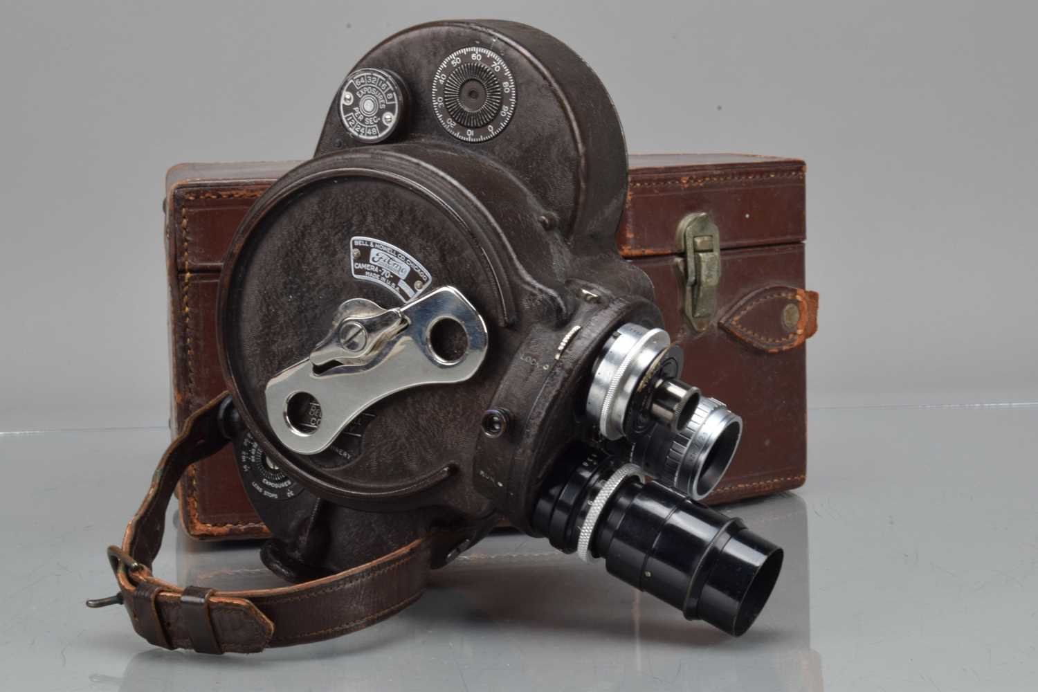 Lot 364 - A Bell & Howell Filmo Camera 70 DA 16mm Cine Camera