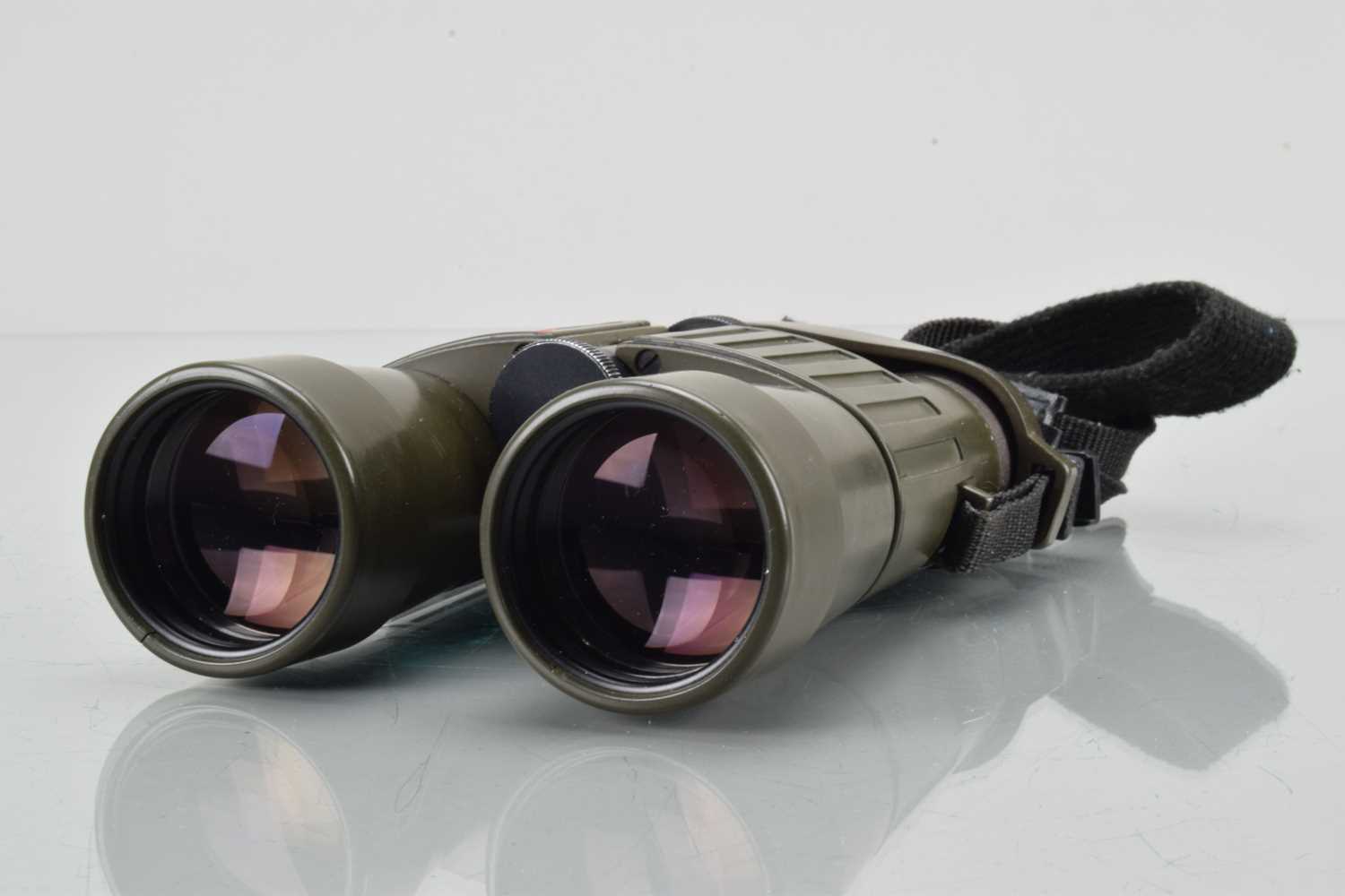 Lot 436 - A Pair of Leitz Portugal Trinovid 8 x 40 Binoculars