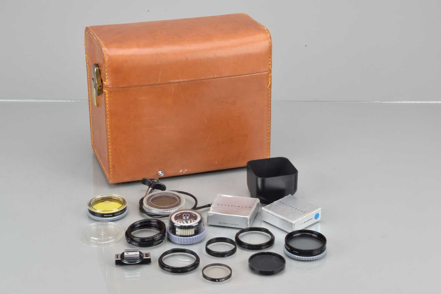Lot 460 - Hasselblad Accessories