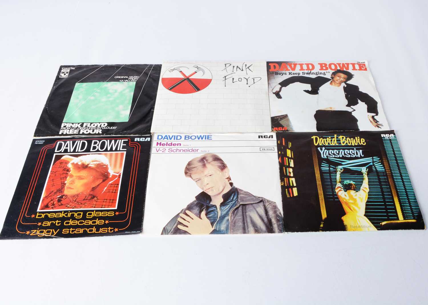 Lot 169 - David Bowie plus 7" Singles