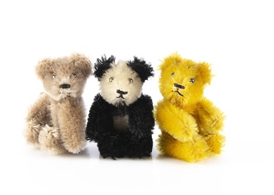 Lot 658 - Three post-war Schuco miniature Teddy Bears