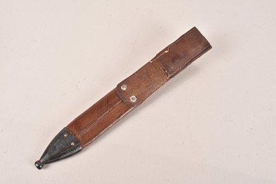 Lot 384 - A Spanish Special Forces Fighting Knife