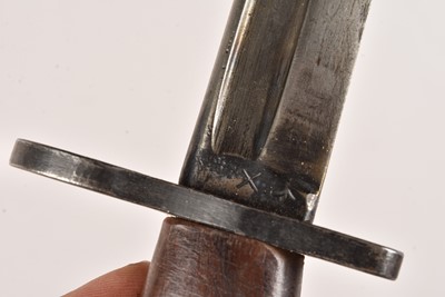 Lot 471 - A Scarce Jungle Carbine Style Bayonet