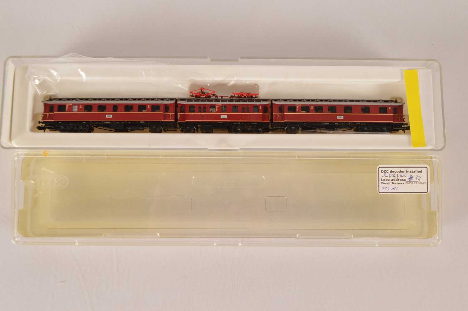 Lot 33 - Minitrix N Gauge German Triebwagen