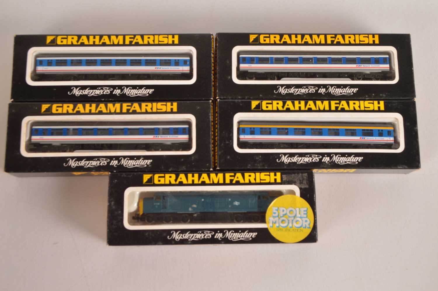 Lot 60 - Graham Farish N Gauge BR Diesel Locomotive and Network Southeast Coaches (5)