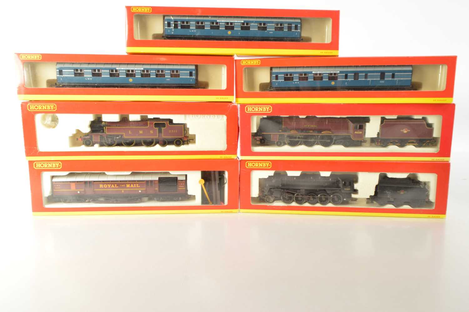 Lot 74 - Hornby 00 Gauge boxed LMS and BR Locomotives and Coronation Scot Coaches and Mail Coach (7)