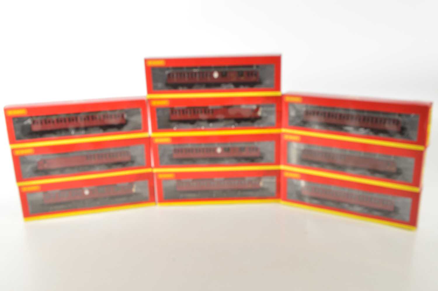 Lot 87 - Hornby 00 Gauge boxed BR maroon Thompson Suburban Coaches (10)