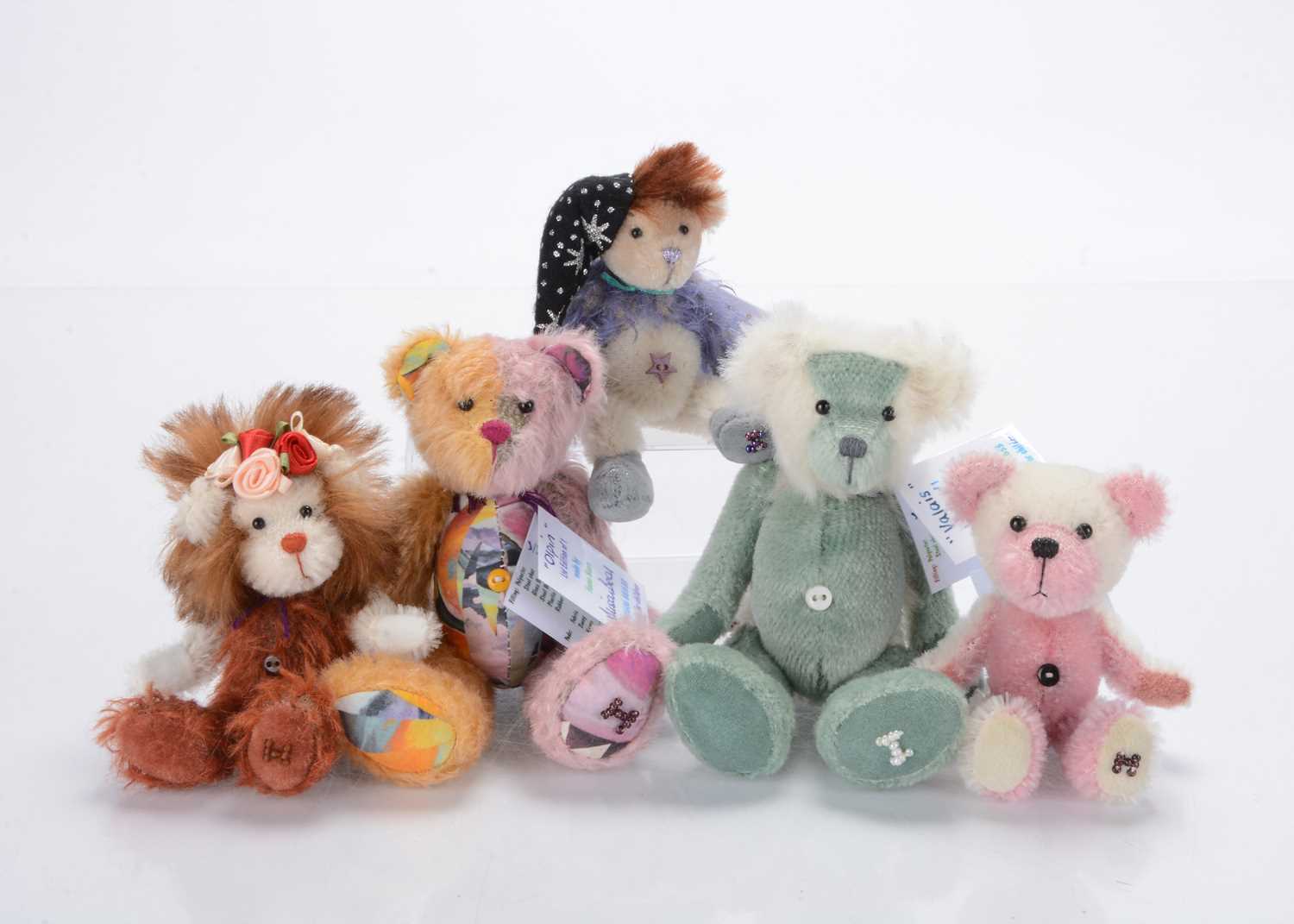 Lot 63 - Five Haven Bears miniature artist designed teddy bears by Alison Beal