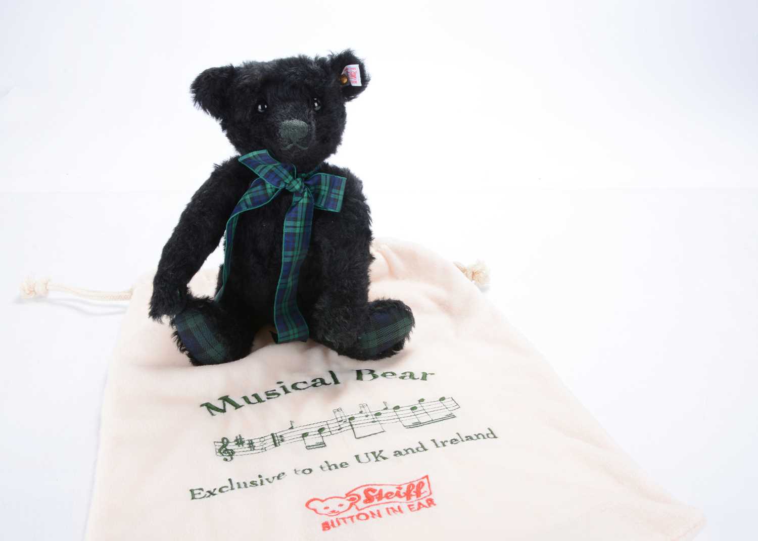 Lot 70 - A Steiff limited edition 'The Black Watch' Musical Bear