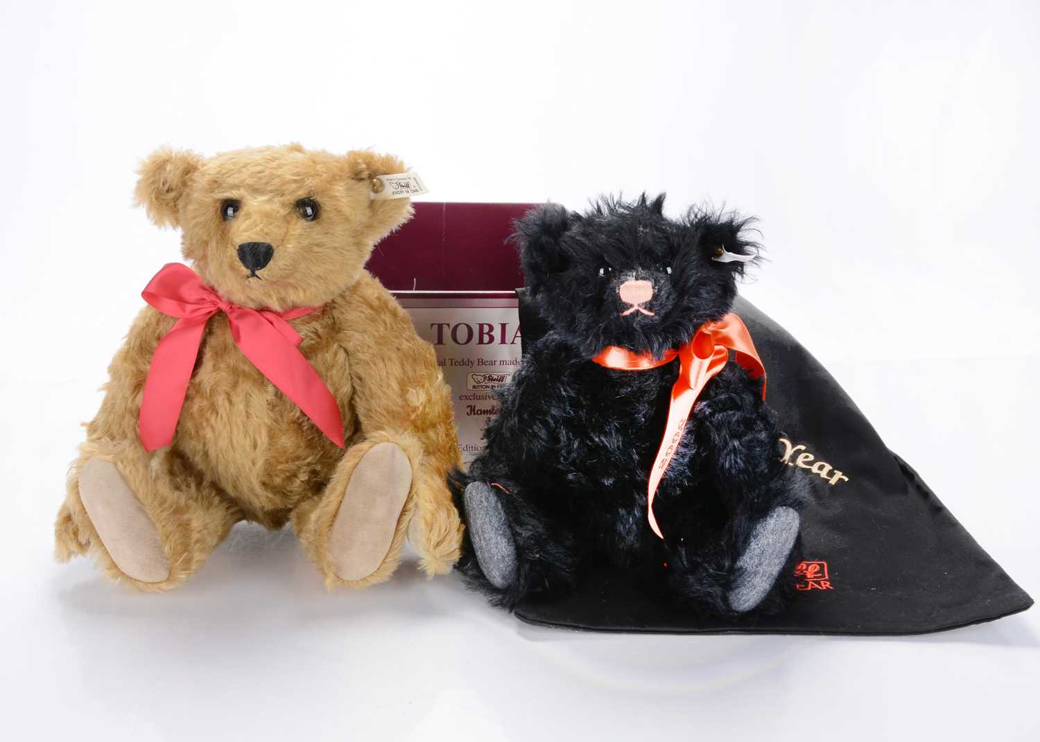Lot 71 - Two Steiff limited edition teddy bears