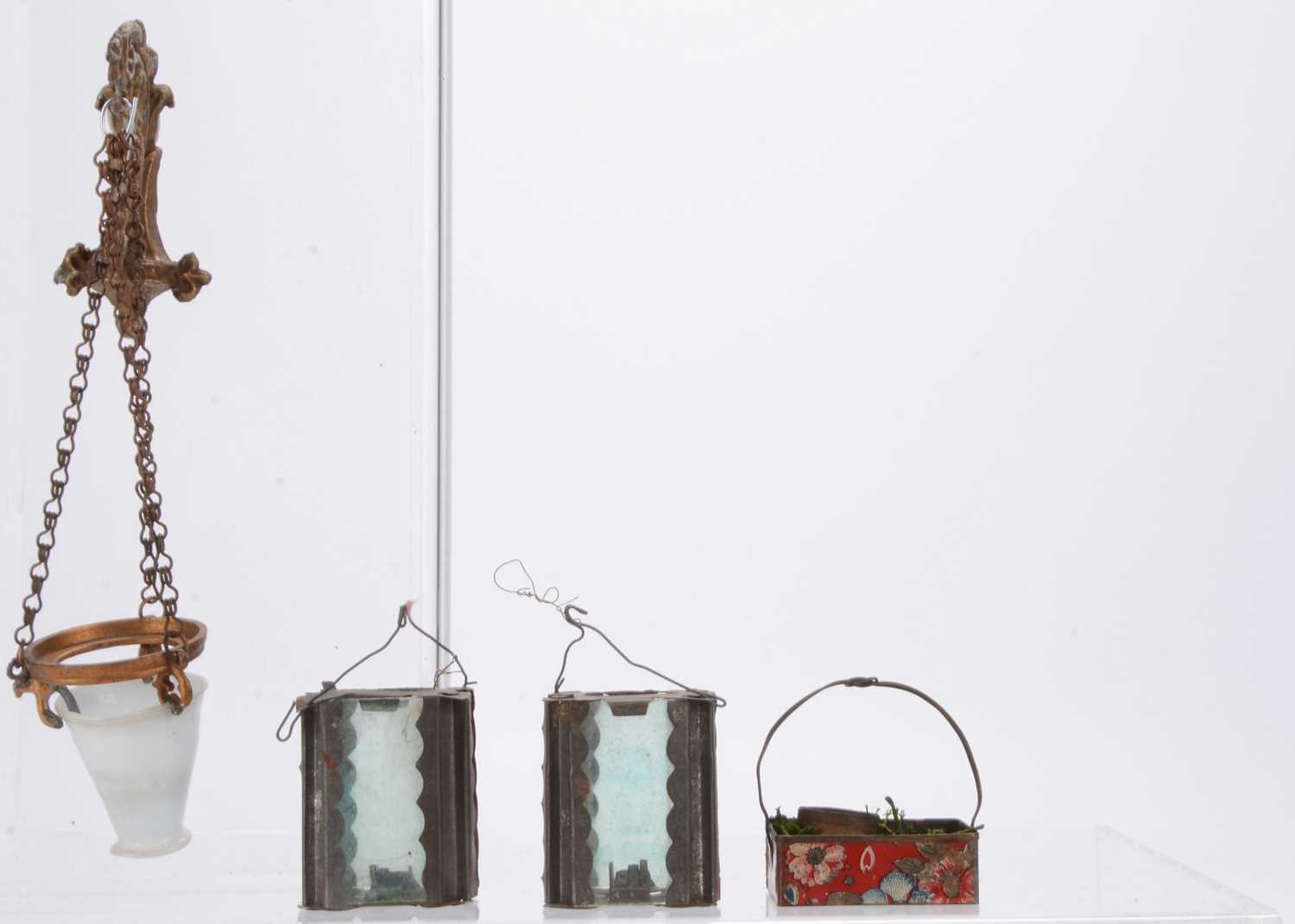 Lot 795 - A German dolls’ house lantern