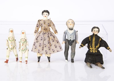 Lot 989 - An all-bisque elderly man dolls’ house doll