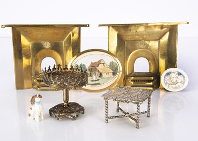 Lot 1006 - Interesting dolls’ house furniture and chattels