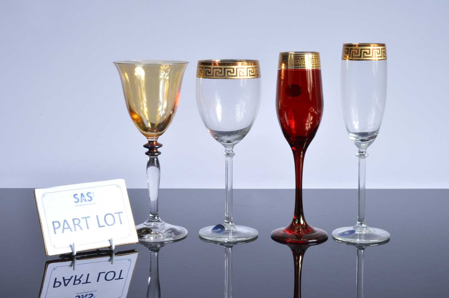 Lot 18 - A large collection of modern Italian glasses