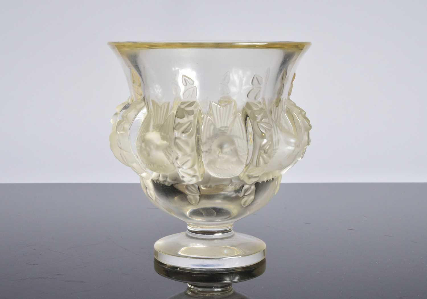 Lot 19 - A Lalique glass vase