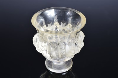 Lot 19 - A Lalique glass vase