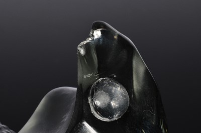 Lot 32 - A modern Lalique glass model of a toad