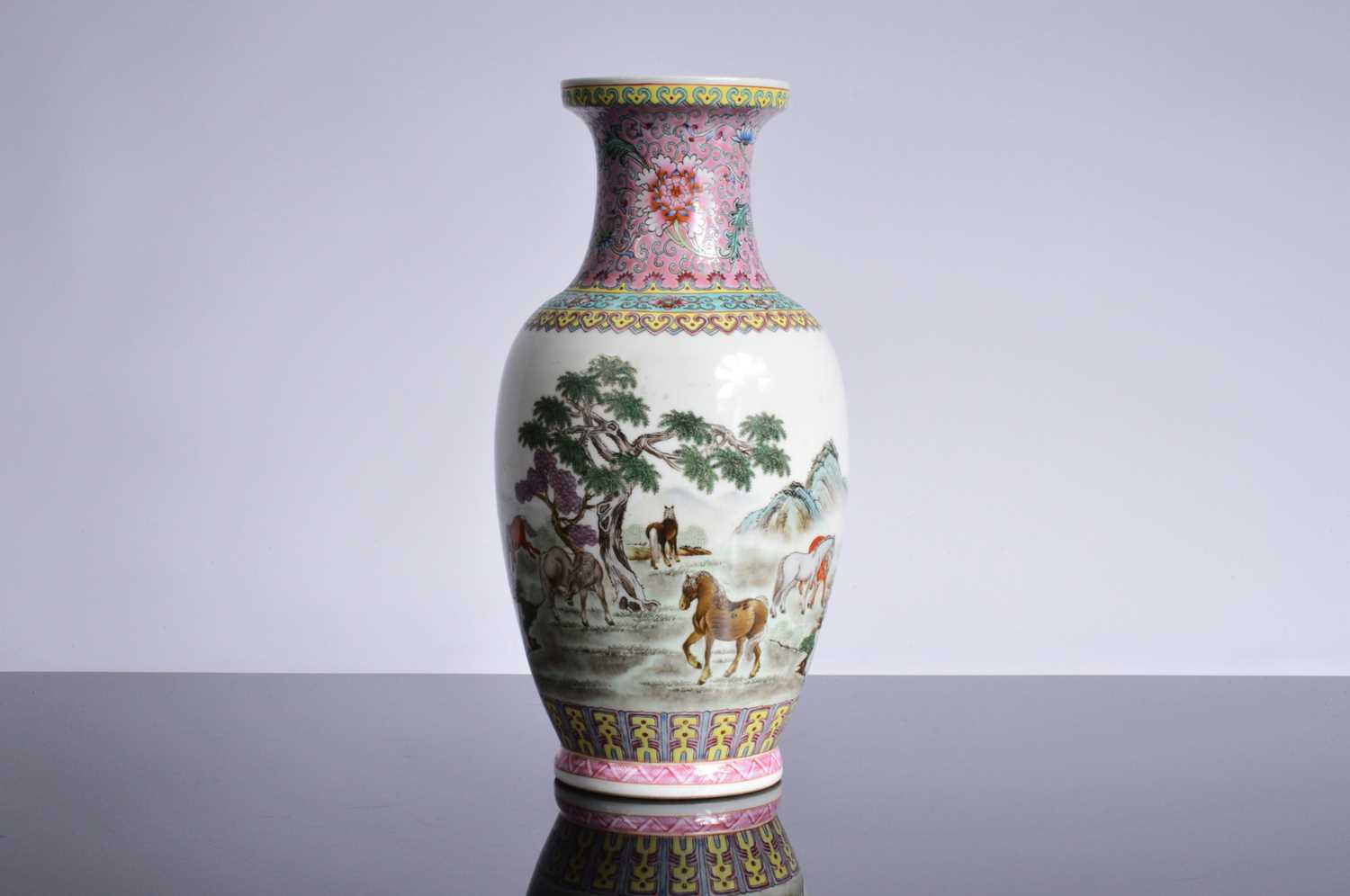 Lot 81 - A Republic Period Chinese porcelain vase