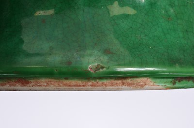 Lot 90 - A vintage Chinese porcelain green crackle glazed jar and cover