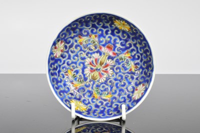 Lot 92 - Five small Chinese porcelain dishes