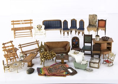 Lot 1020 - Various dolls’ house furniture