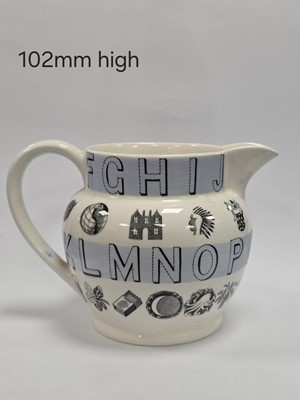 Lot 188 - Nine pieces of Wedgwood pottery designed Eric Ravilious