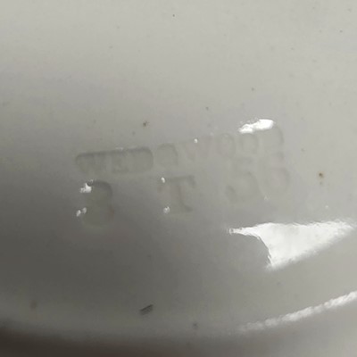 Lot 188 - Nine pieces of Wedgwood pottery designed Eric Ravilious