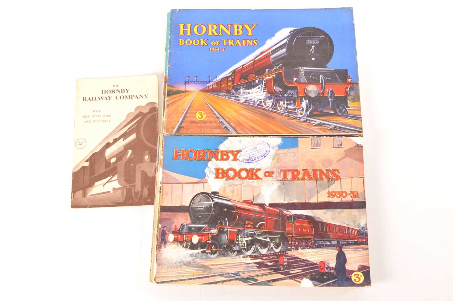 Lot 3 - original Hornby 0 Gauge book of Trains 1926-7 to 1934-5 and 1952 Hornby Railway Company Booklet (10)