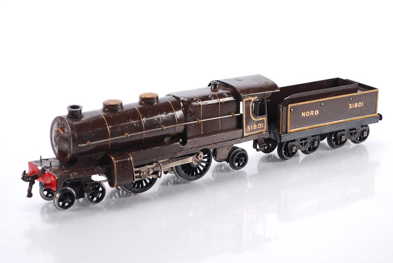 Lot 11 - Hornby 0 Gauge No.3C Loco & Tender 'Nord' brown