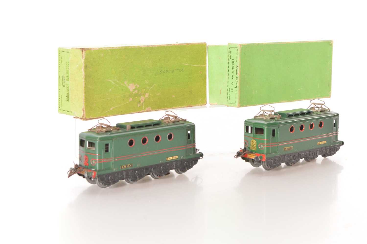 Lot 17 - French Hornby 0 Gauge pair of Post war O-BB overhead electric style Locomotives (2)
