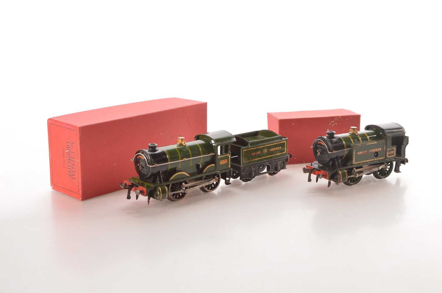 Lot 51 - Hornby 0 Gauge pair of GWR Clockwork Locomotives (2)
