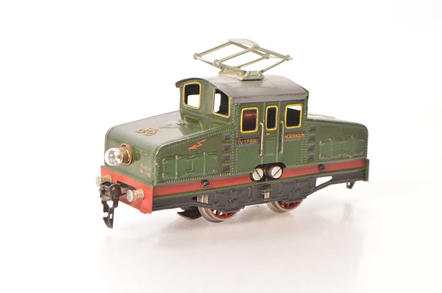 Lot 125 - Marklin 0 Gauge Ref: RV 12890 overhead electric green steeple cab Locomotive