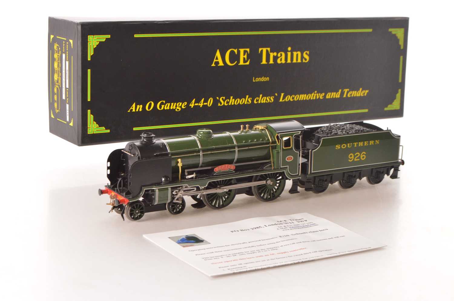 Lot 151 - Ace Trains 0 Gauge Modern issue E/10 4-4-0 Loco & Tender SR lined green Schools class 'Repton'