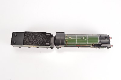 Lot 152 - Ace Trains 0 Gauge Modern issue E/34 4-6-0 Loco & Tender SR lined green King Aurther class 'Tintagel