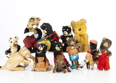 Lot 386 - A selection of Japanese post-war clockwork Bears