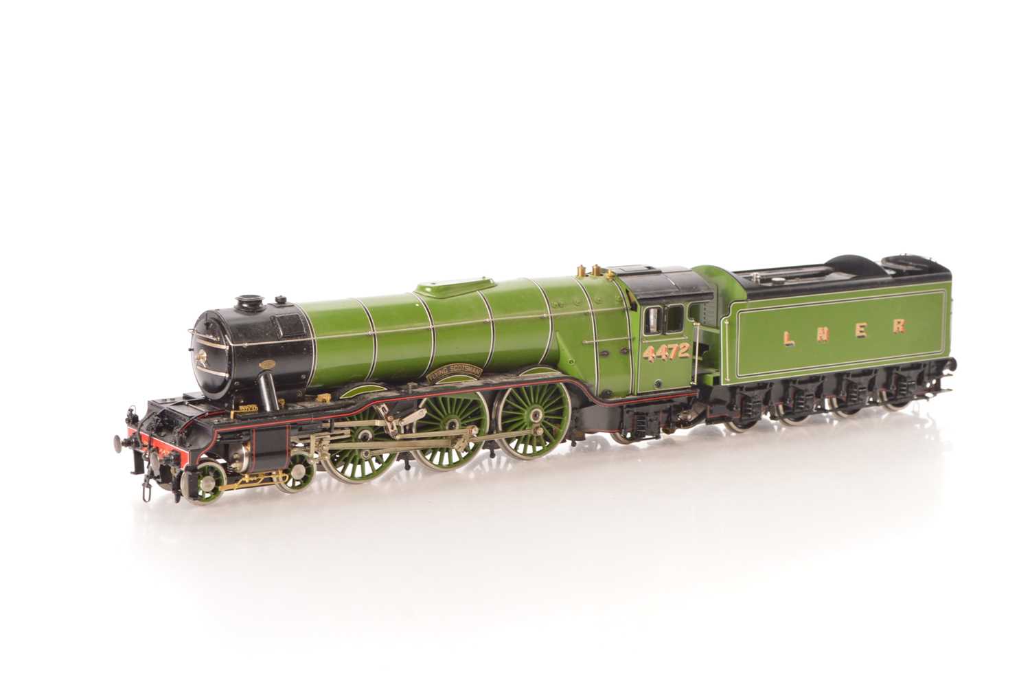Lot 601 - Aster Hobbies or similar Gauge 1 1/32 scale 4-6-2 Loco and Tender LNER green A3 Class "Flying Scotsman".