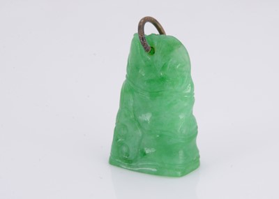 Lot 11 - A Chinese jadeite jade carved pendant