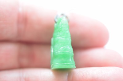 Lot 11 - A Chinese jadeite jade carved pendant