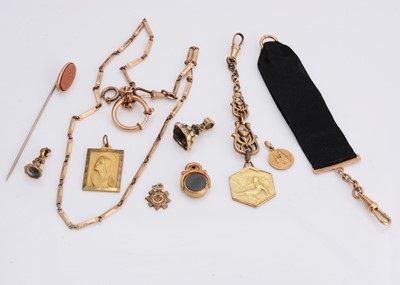 Lot 32 - A collection of gilt metal jewels