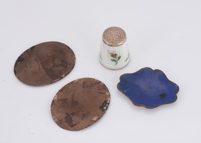 Lot 35 - A David Andersen silver and enamel thimble