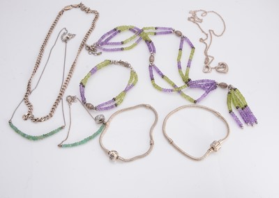 Lot 44 - A collection of green quartz and amethyst set jewels