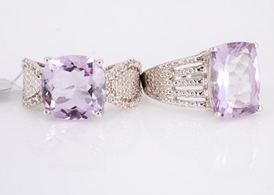 Lot 50 - Two certificated rose de France amethyst dress rings