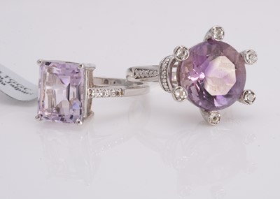Lot 52 - Two certificated gem set silver dress rings