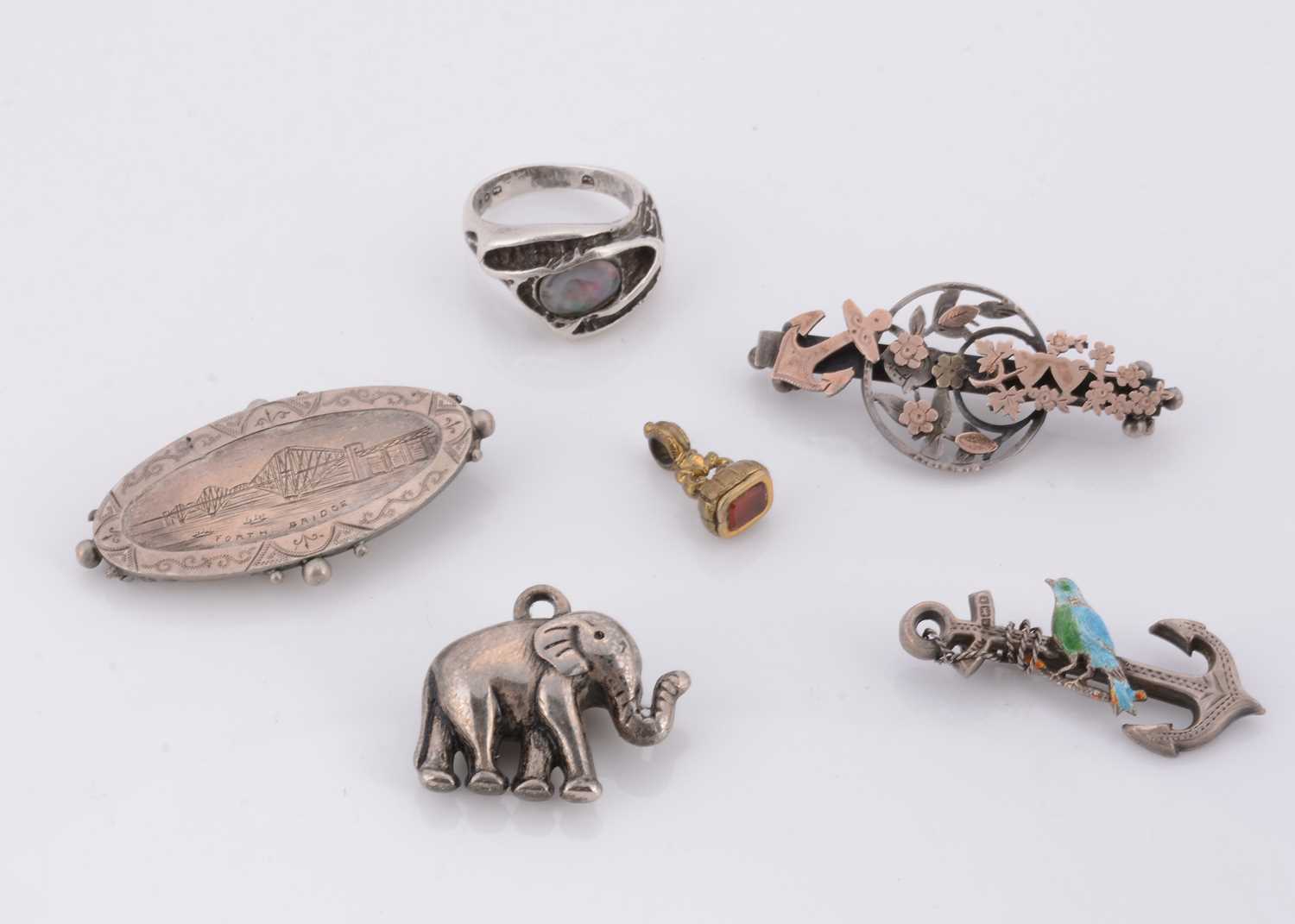 Lot 82 - A silver art nouveau style dress ring