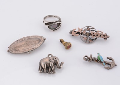 Lot 82 - A silver art nouveau style dress ring