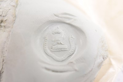 Lot 134 - A 9ct gold lady's signet ring